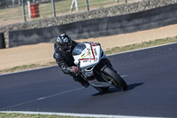 brands-hatch-photographs;brands-no-limits-trackday;cadwell-trackday-photographs;enduro-digital-images;event-digital-images;eventdigitalimages;no-limits-trackdays;peter-wileman-photography;racing-digital-images;trackday-digital-images;trackday-photos